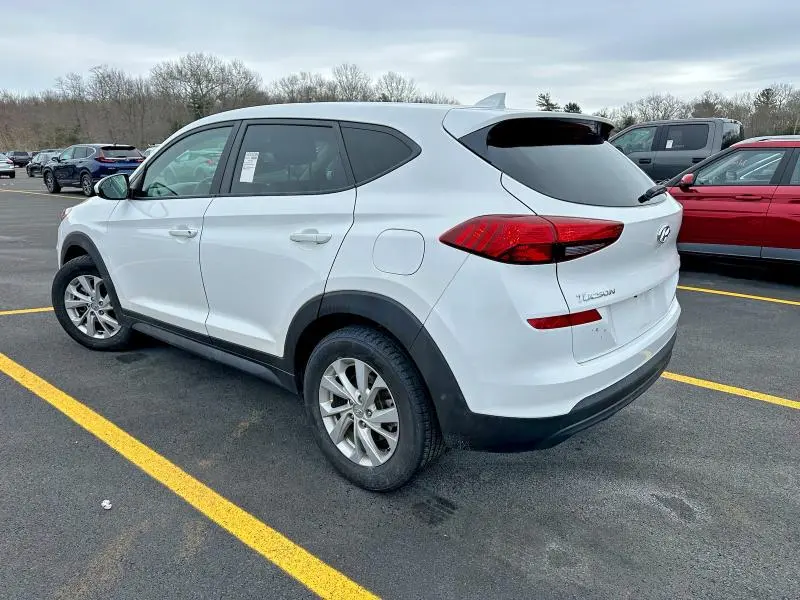 2019 HYUNDAI TUCSON SE  
