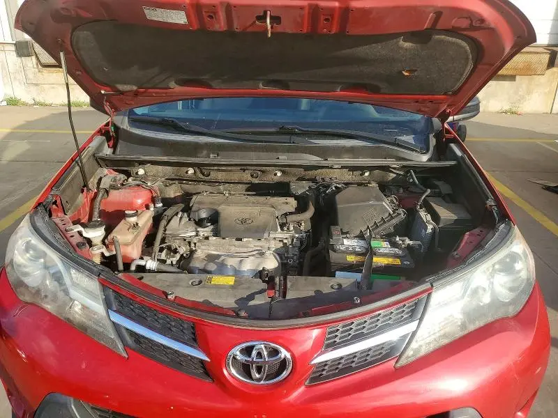 2014 TOYOTA RAV4 LE  