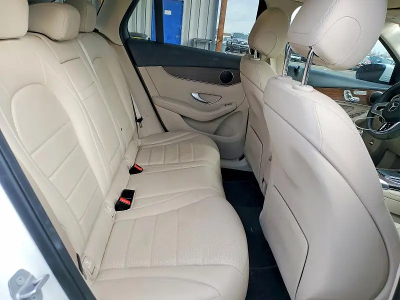 2021 MERCEDES-BENZ GLC 300 4MATIC  