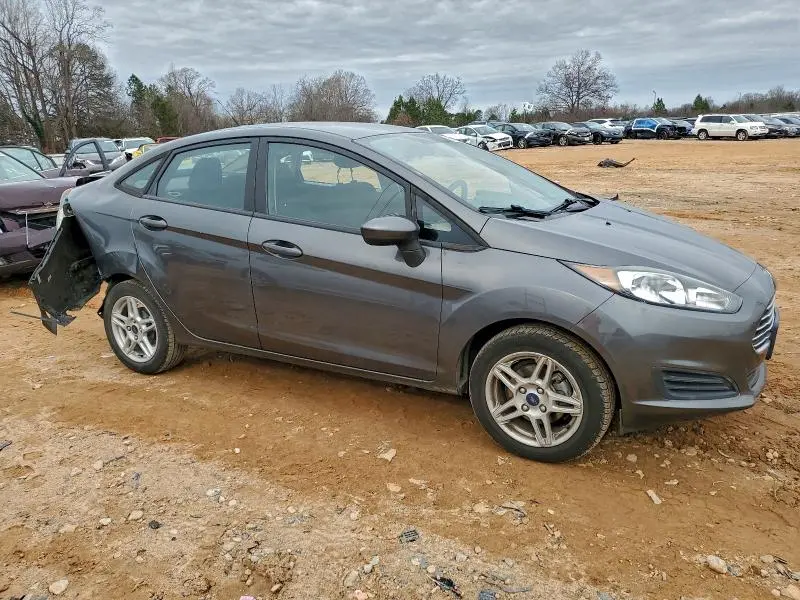2018 FORD FIESTA SE  