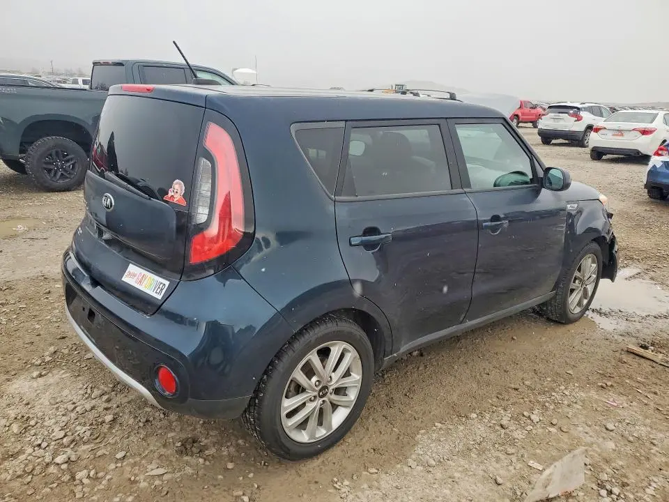 2017 KIA SOUL +  