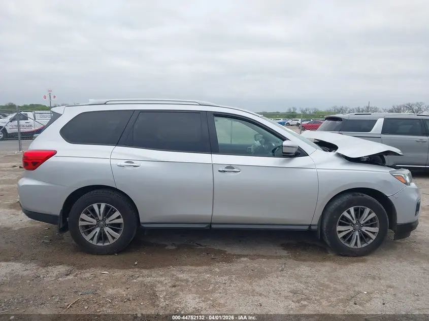 2019 NISSAN PATHFINDER S