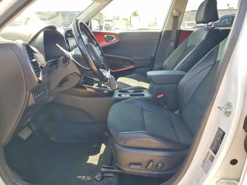 2023 KIA SOUL GT LINE  