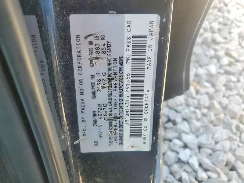 2016 MAZDA MAZDA3   