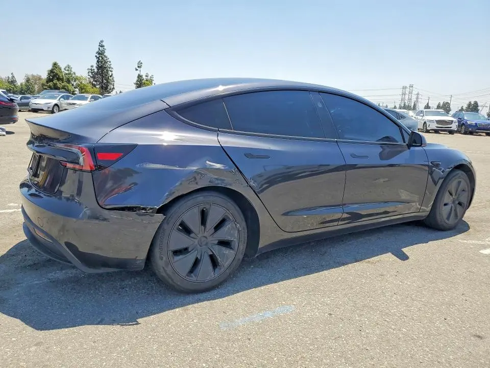 2024 TESLA MODEL 3   