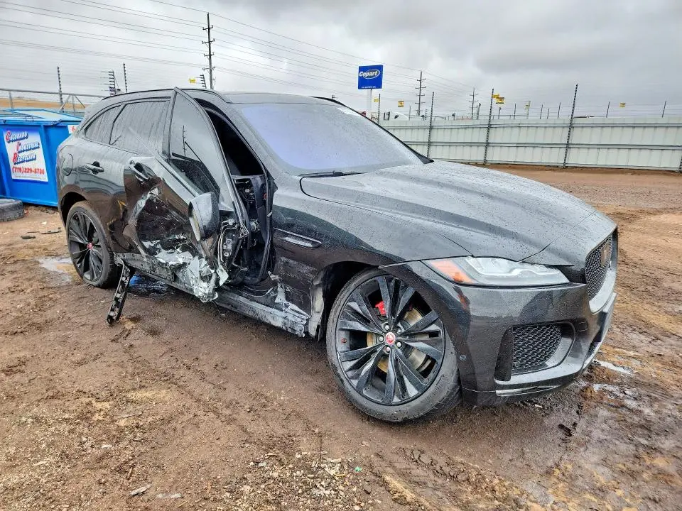 2018 JAGUAR F-PACE S  