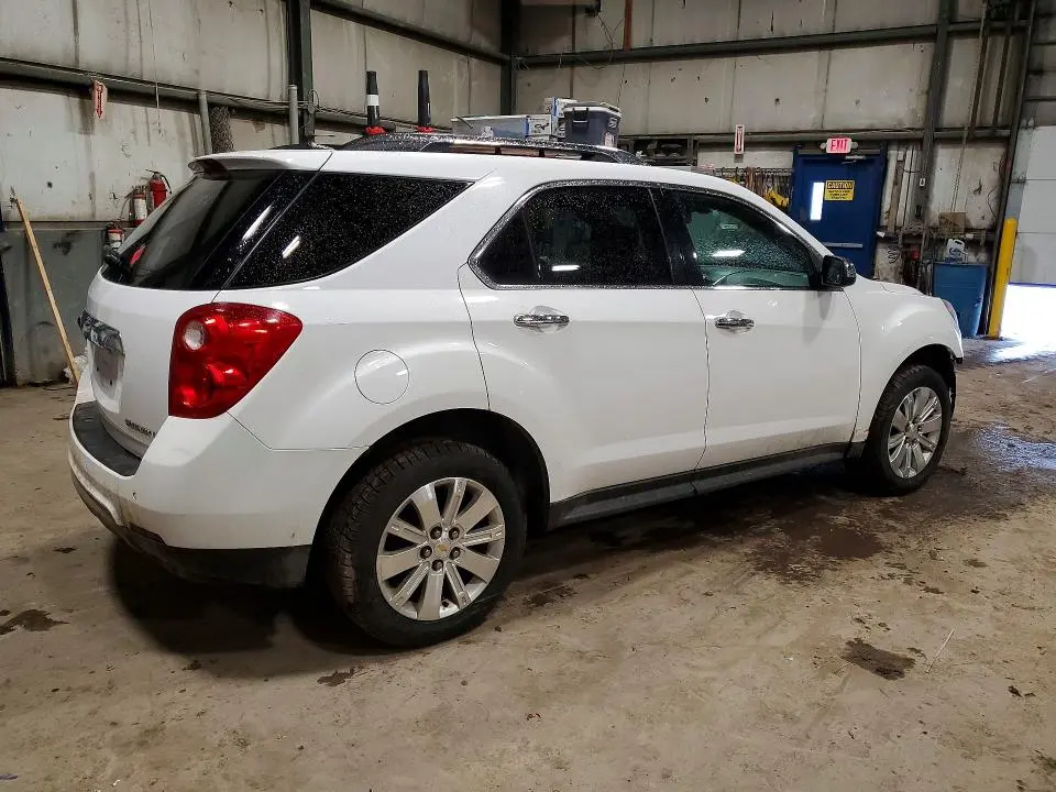 2010 CHEVROLET EQUINOX LT  