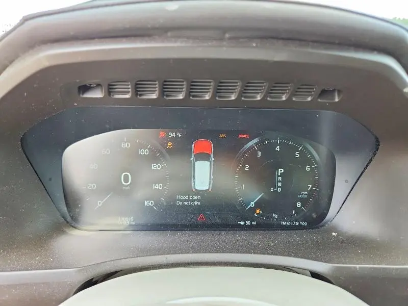 2016 VOLVO XC90 T6  