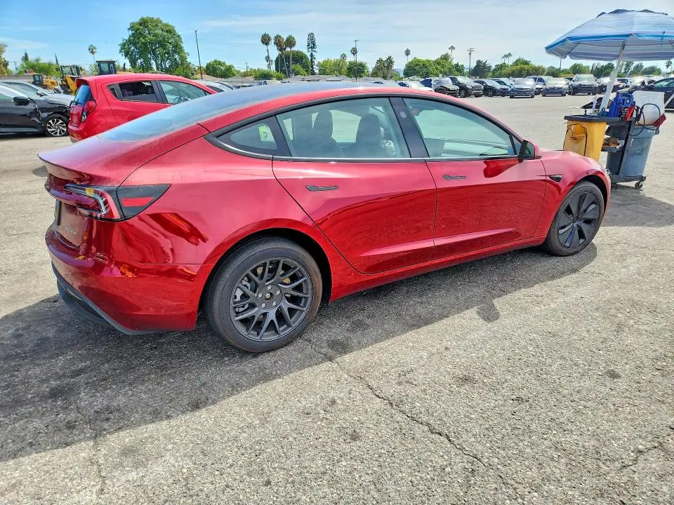 2025 TESLA MODEL 3   