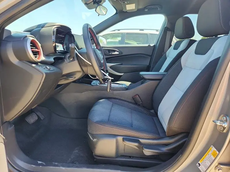 2025 CHEVROLET TRAX 1RS  