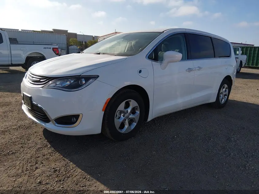 2019 CHRYSLER PACIFICA HYBRID TOURING PLUS