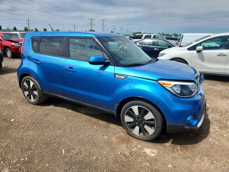 2017 KIA SOUL +  
