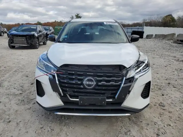 2024 NISSAN KICKS S  