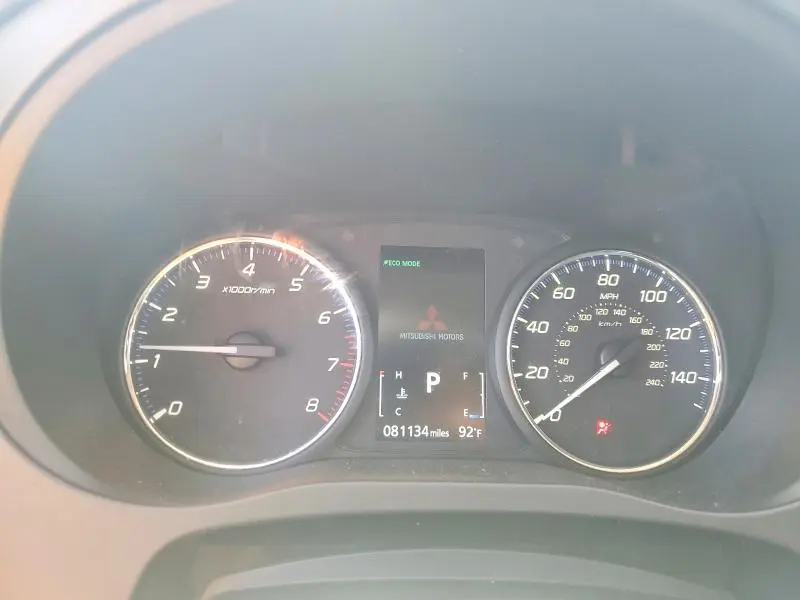2019 MITSUBISHI OUTLANDER ES  