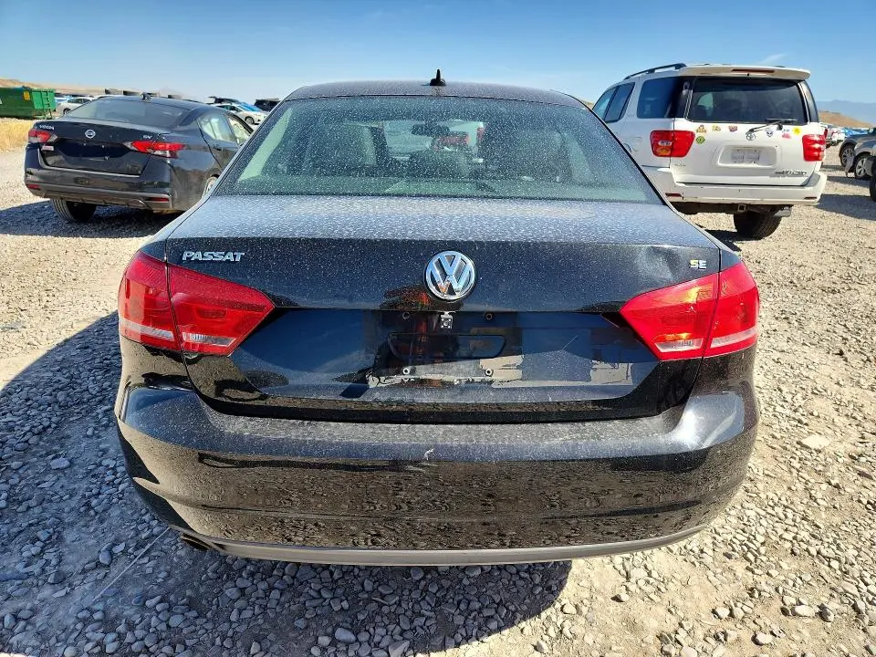 2012 VOLKSWAGEN PASSAT SE  