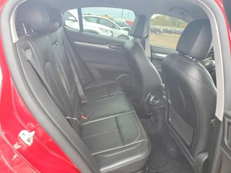 2018 ALFA ROMEO STELVIO SPORT  