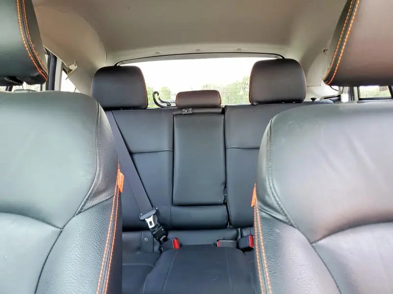 2016 SUBARU CROSSTREK LIMITED  