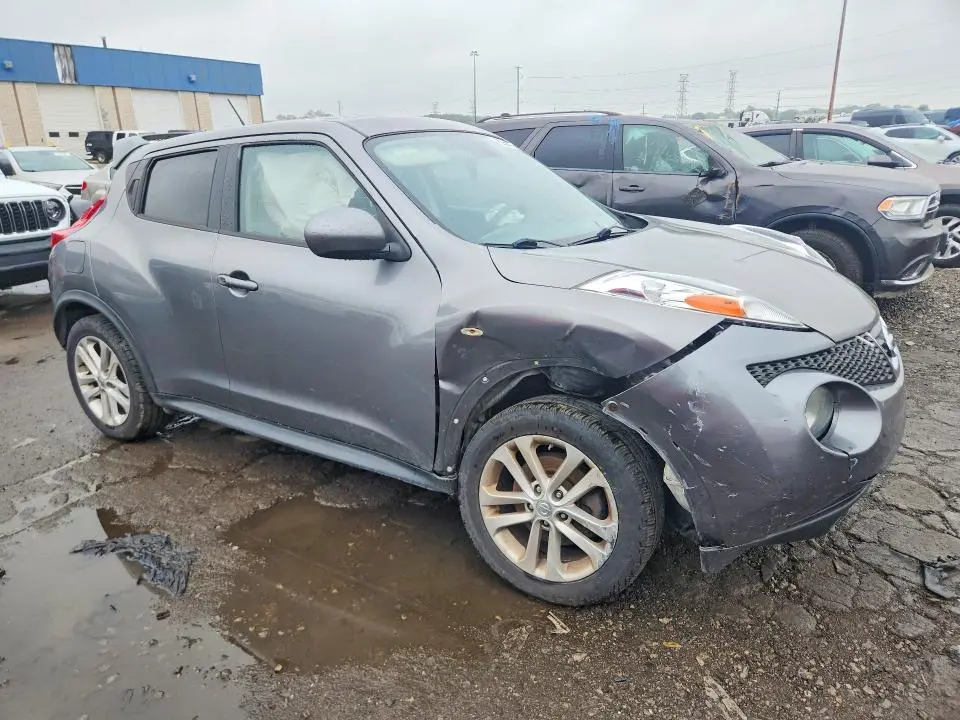 2014 NISSAN JUKE SL  