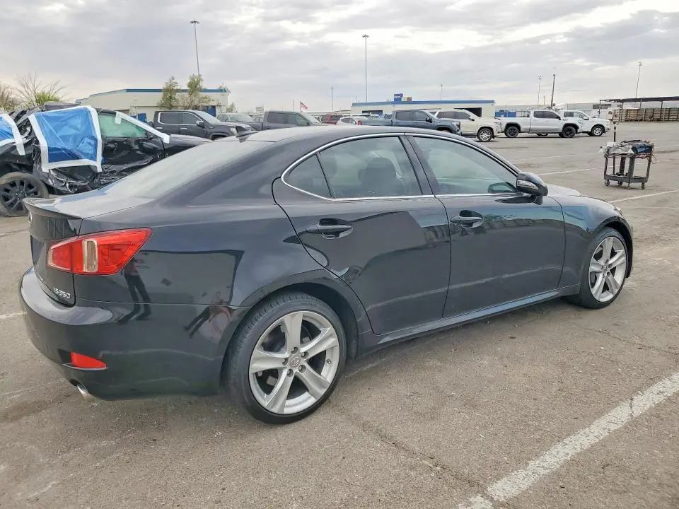 2011 LEXUS IS 350  