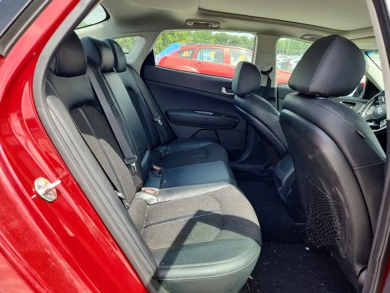 2019 KIA OPTIMA S  