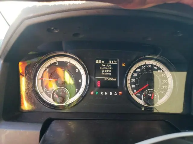 2018 RAM 1500 SLT  