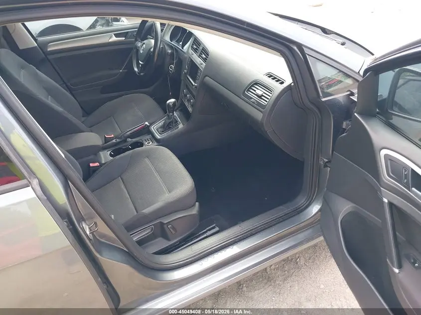 2016 VOLKSWAGEN GOLF TSI S 4-DOOR