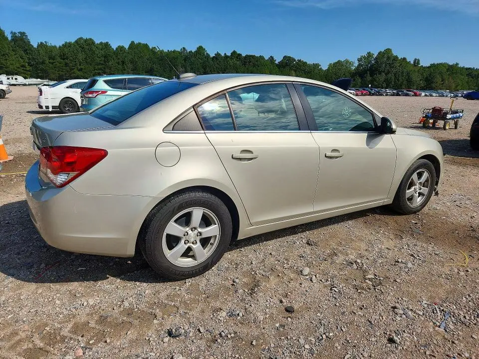 2015 CHEVROLET CRUZE LT  