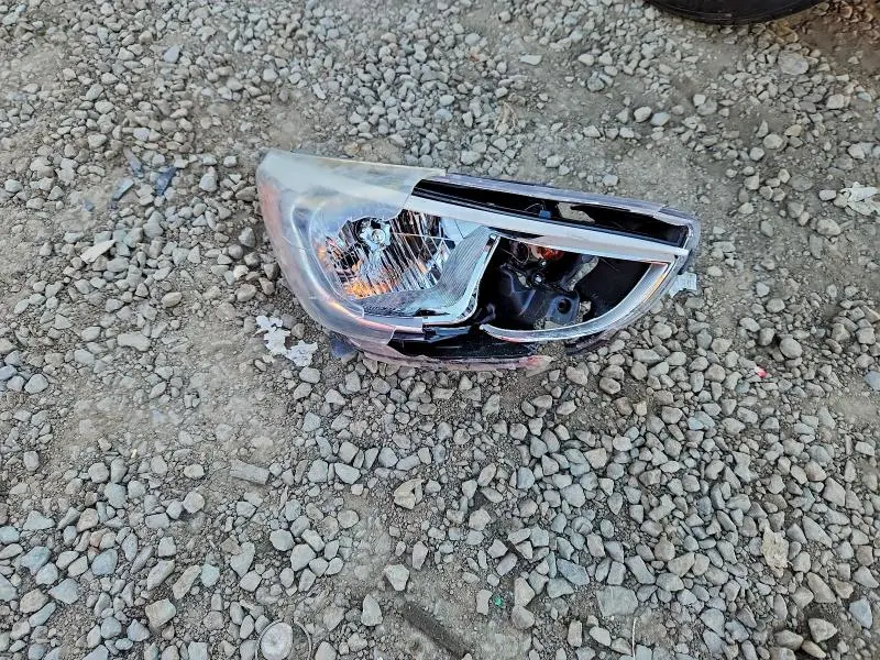 2015 HYUNDAI ACCENT GLS  