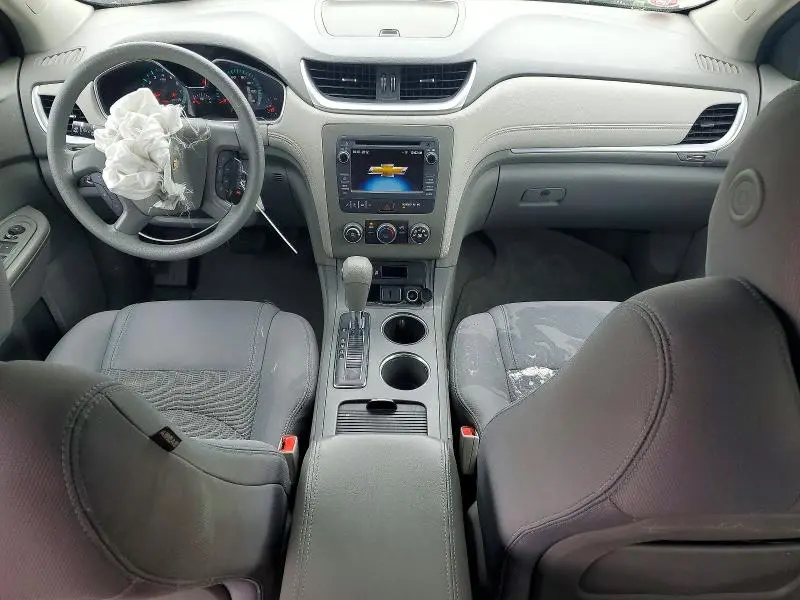 2015 CHEVROLET TRAVERSE LS  