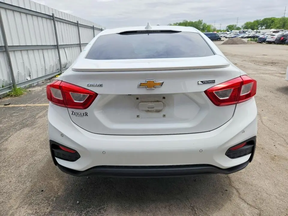2016 CHEVROLET CRUZE PREMIER  