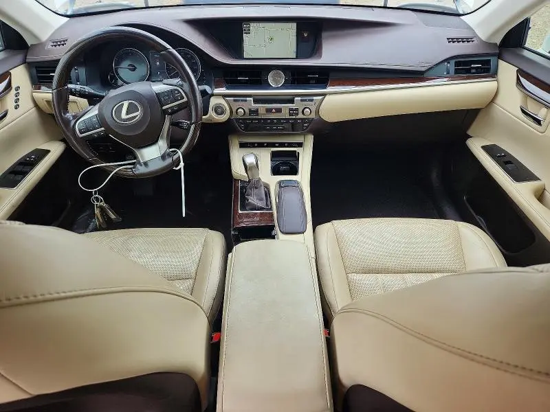 2017 LEXUS ES 350  