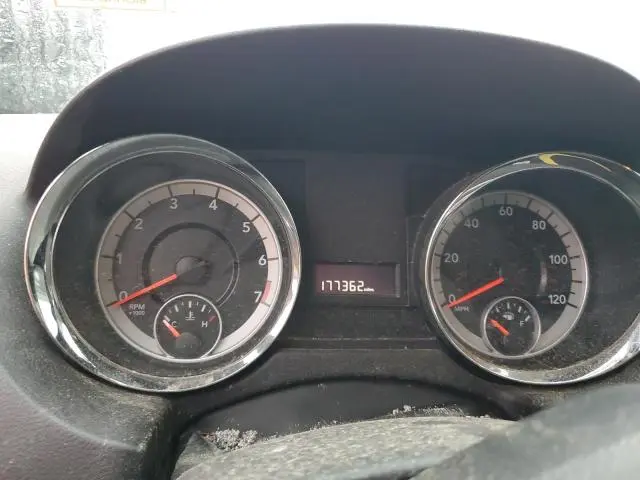 2015 DODGE GRAND CARAVAN SE  