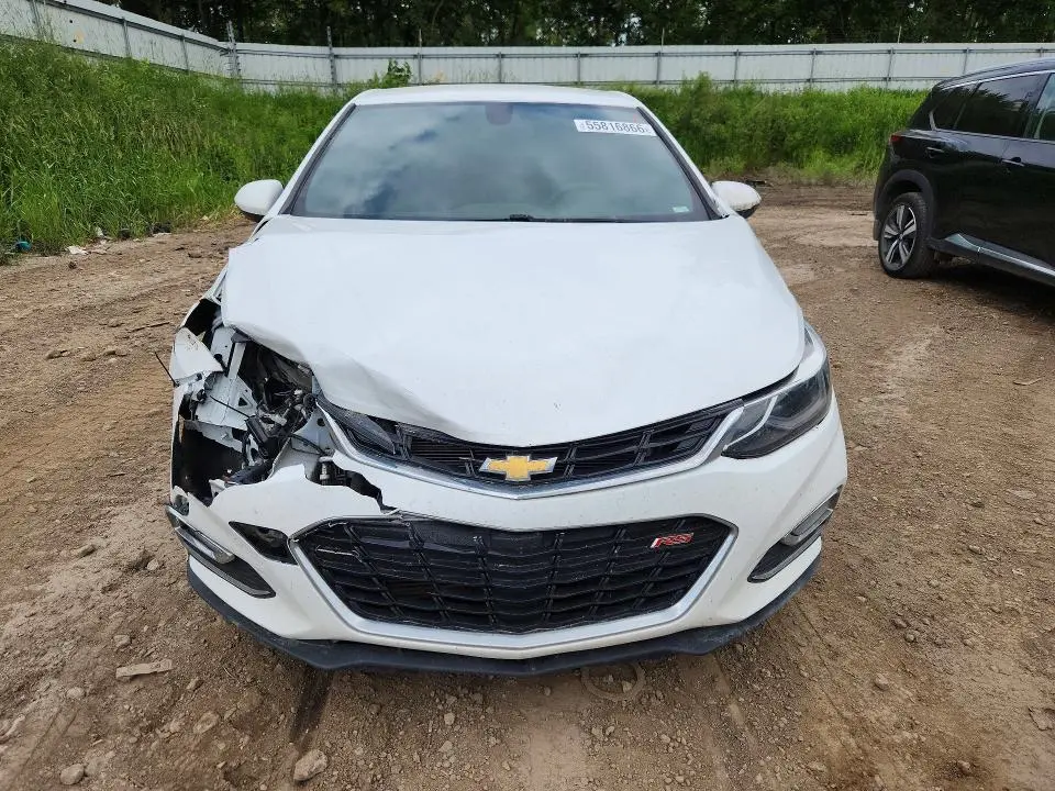 2017 CHEVROLET CRUZE LT  