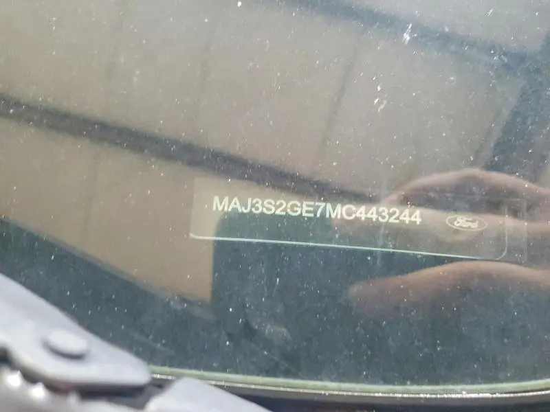 2021 FORD ECOSPORT SE  