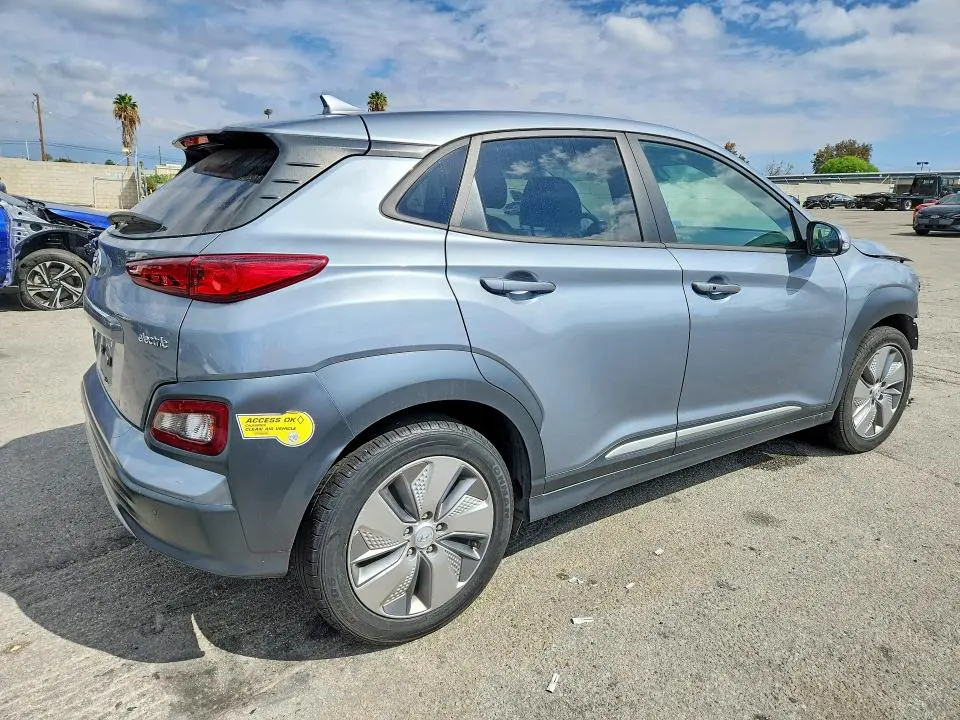2021 HYUNDAI KONA ULTIMATE  