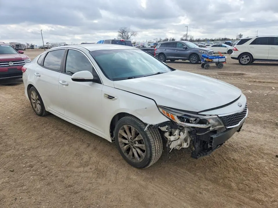 2017 KIA OPTIMA LX  