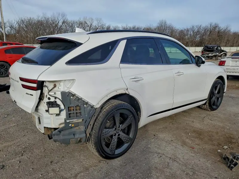 2023 GENESIS GV70 BASE  