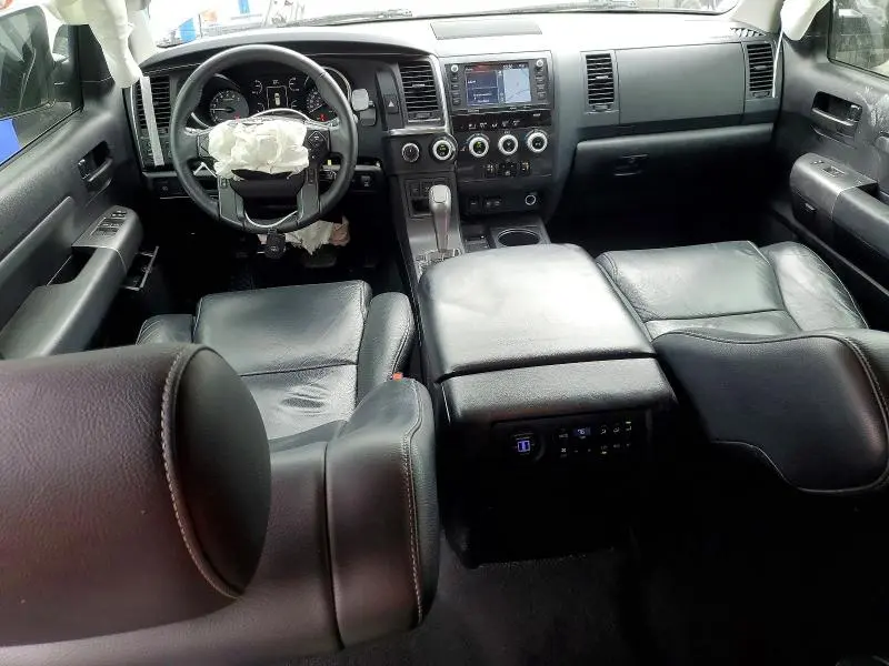 2021 TOYOTA SEQUOIA TRD SPORT  