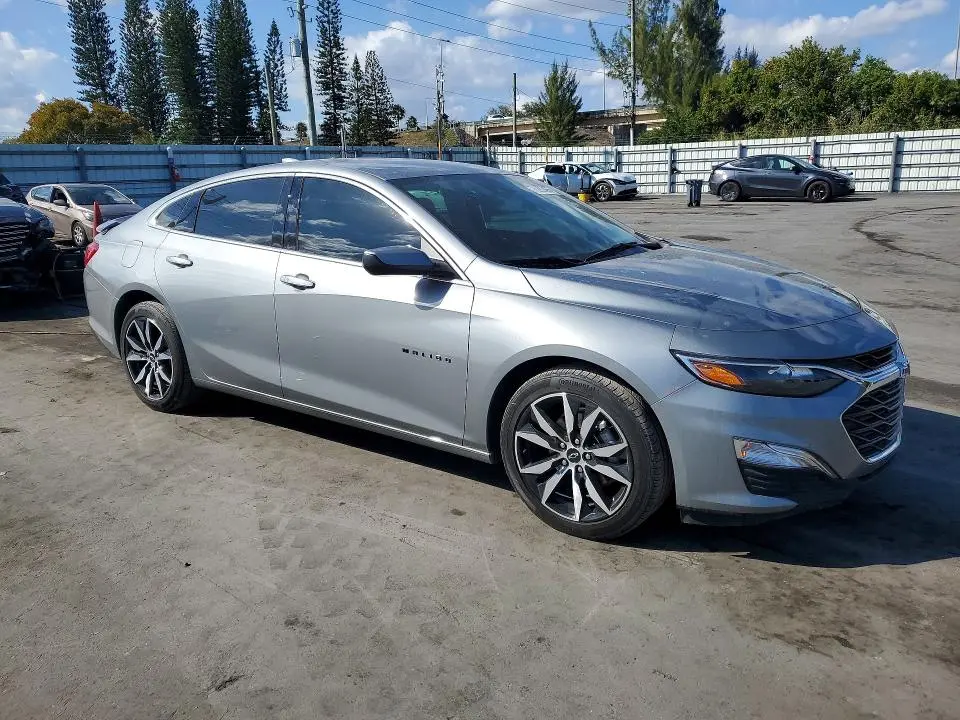 2024 CHEVROLET MALIBU RS  
