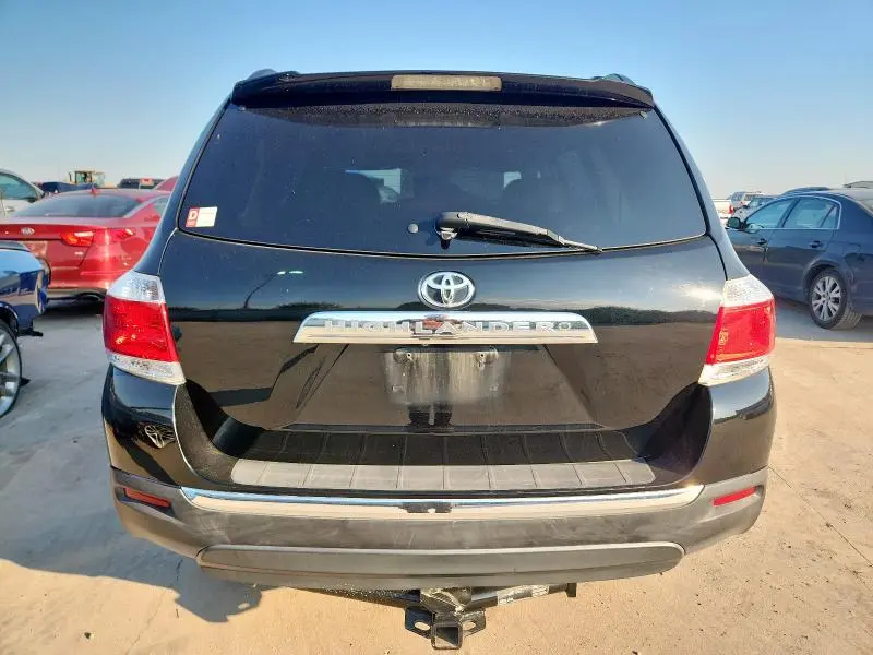 2013 TOYOTA HIGHLANDER BASE  
