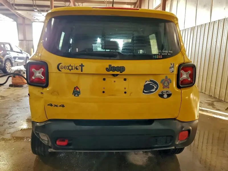 2016 JEEP RENEGADE TRAILHAWK  