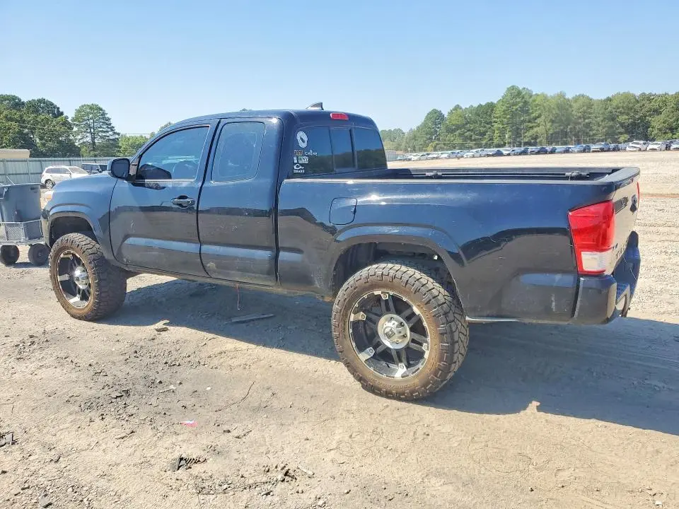 2017 TOYOTA TACOMA SR  
