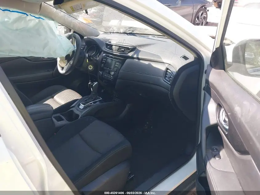 2017 NISSAN ROGUE S