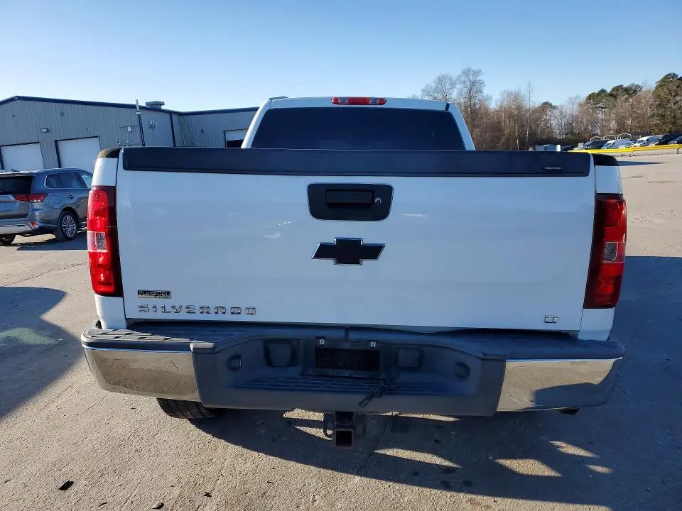 2010 CHEVROLET SILVERADO C1500 LT  