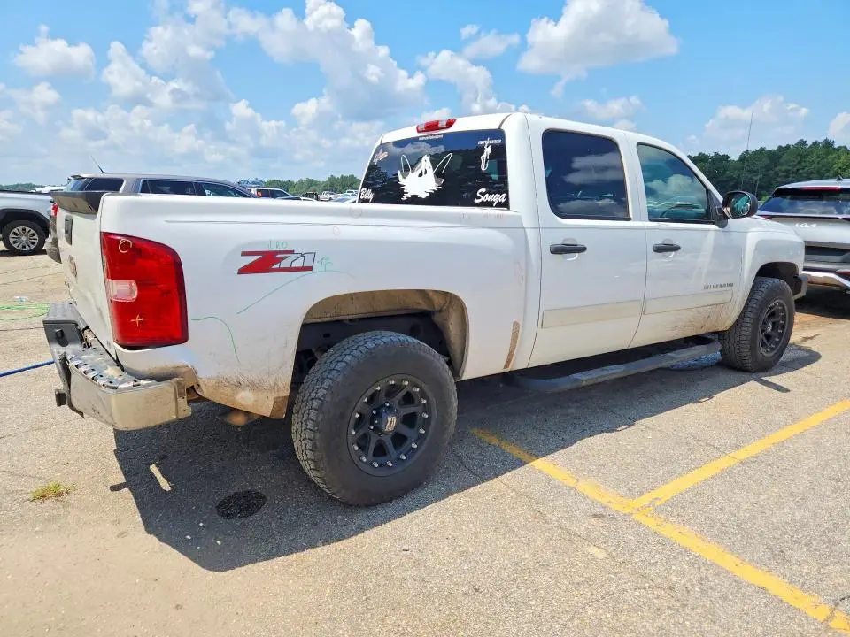 2010 CHEVROLET SILVERADO C1500 LT  