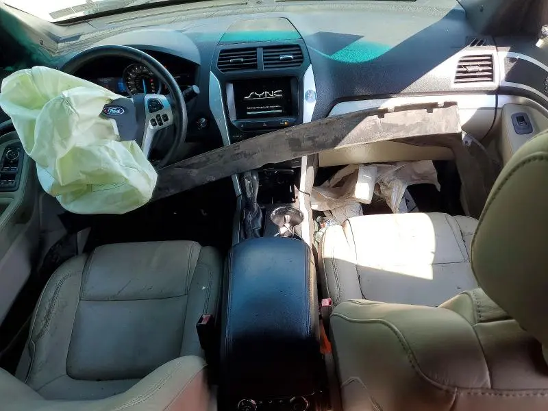 2015 FORD EXPLORER XLT  