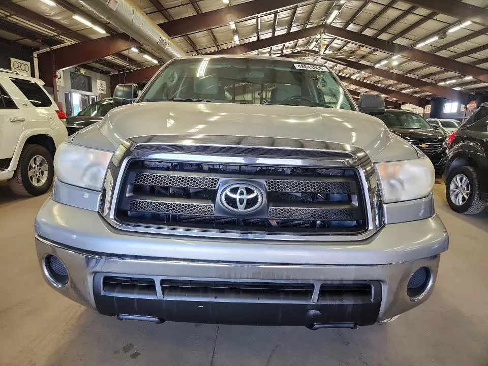 2010 TOYOTA TUNDRA GRADE  