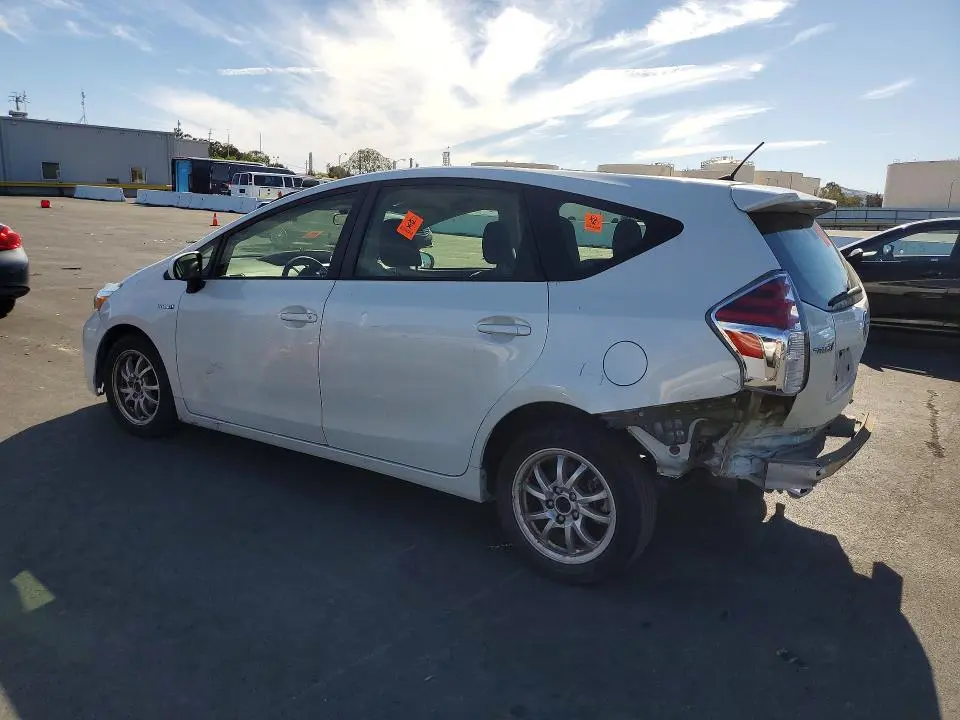 2017 TOYOTA PRIUS V TWO  