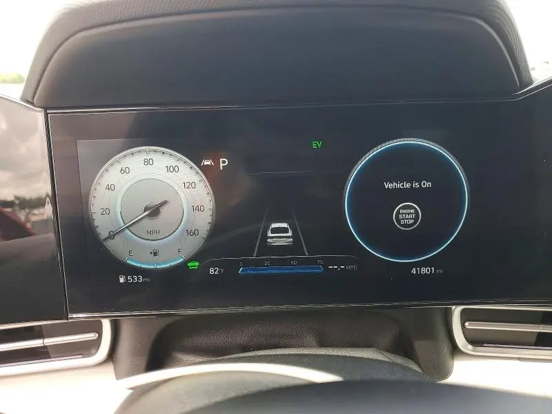 2022 HYUNDAI ELANTRA LIMITED  