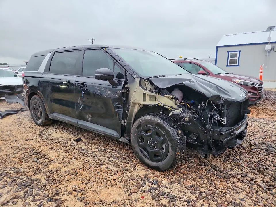 2025 KIA CARNIVAL LXS  